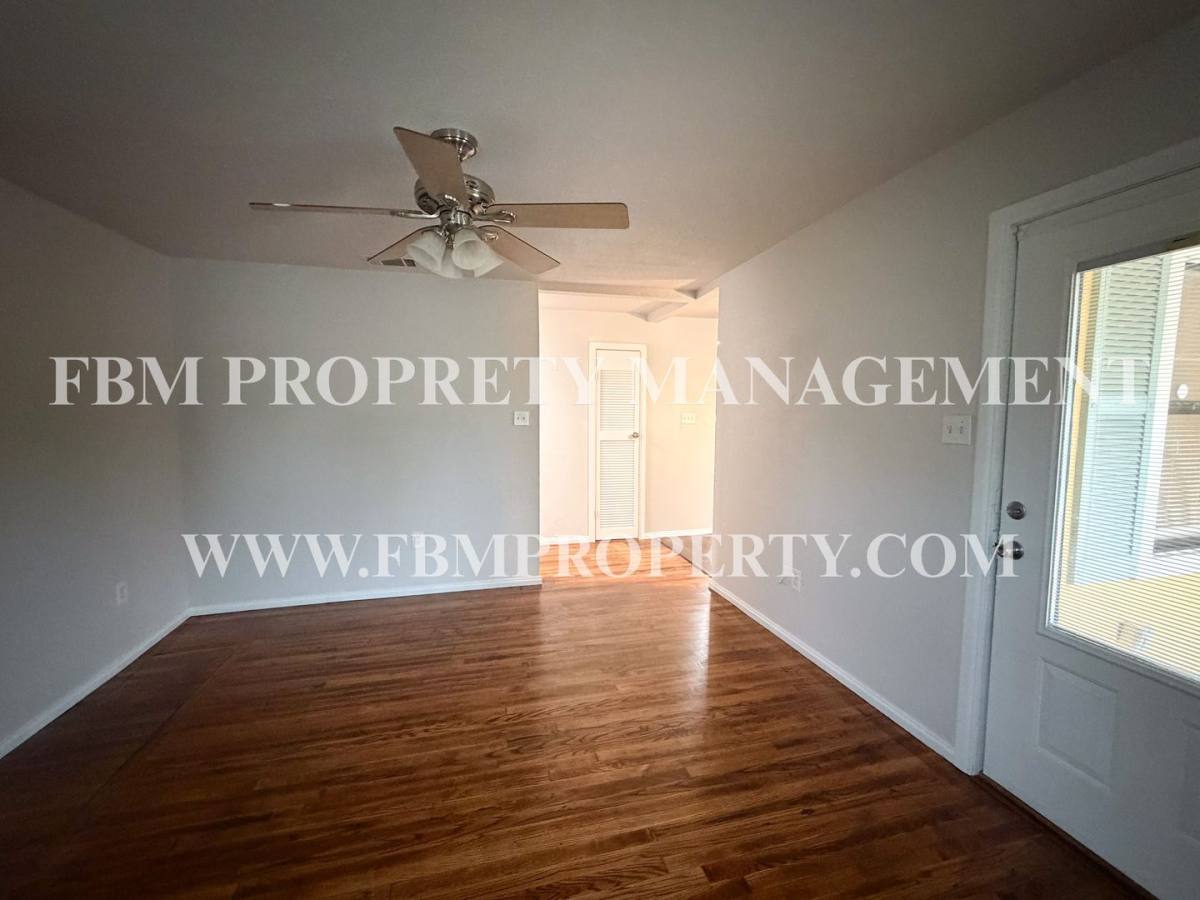 House for rent at 108 Sunset Circle, Alvarado, TX 76009