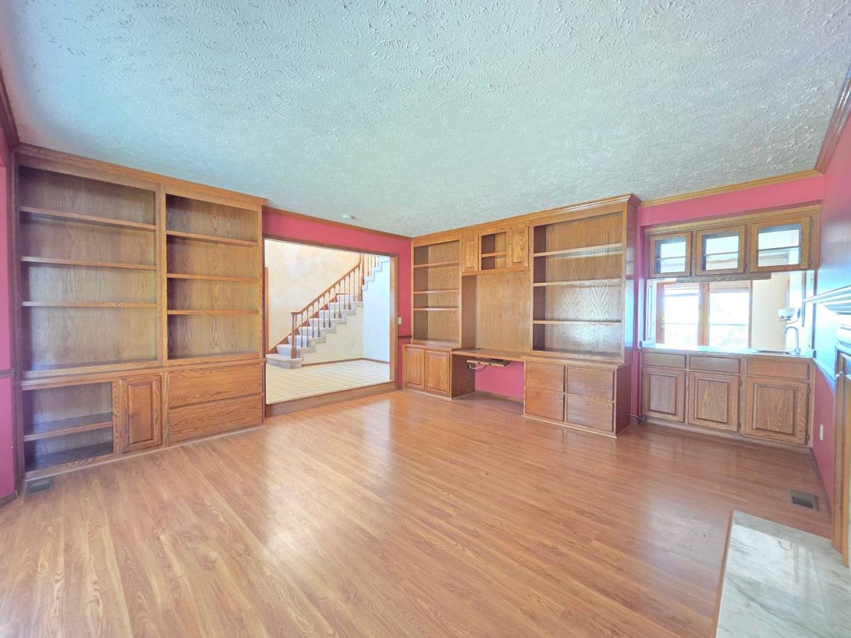 House for rent at 7706 E Woodview Dr, Spokane, WA 99212