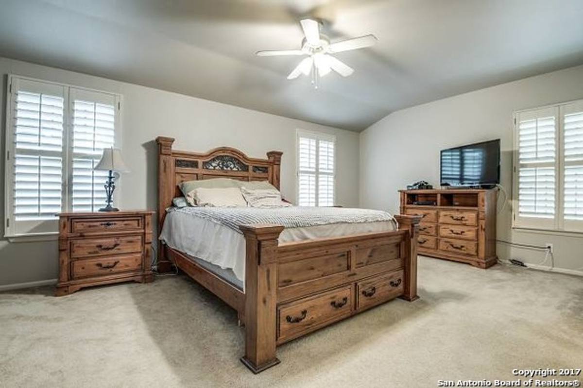 Townhouse for rent at 342 E Terra Alta, San Antonio, TX 78209