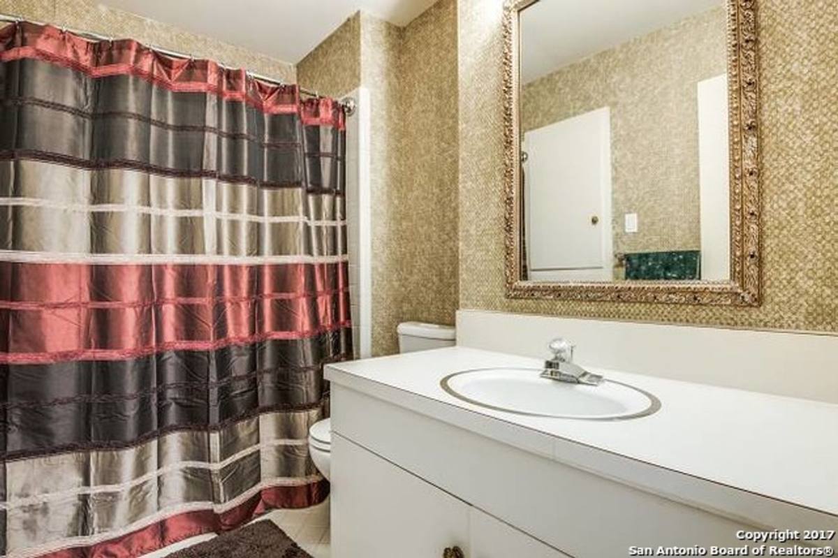 Townhouse for rent at 342 E Terra Alta, San Antonio, TX 78209