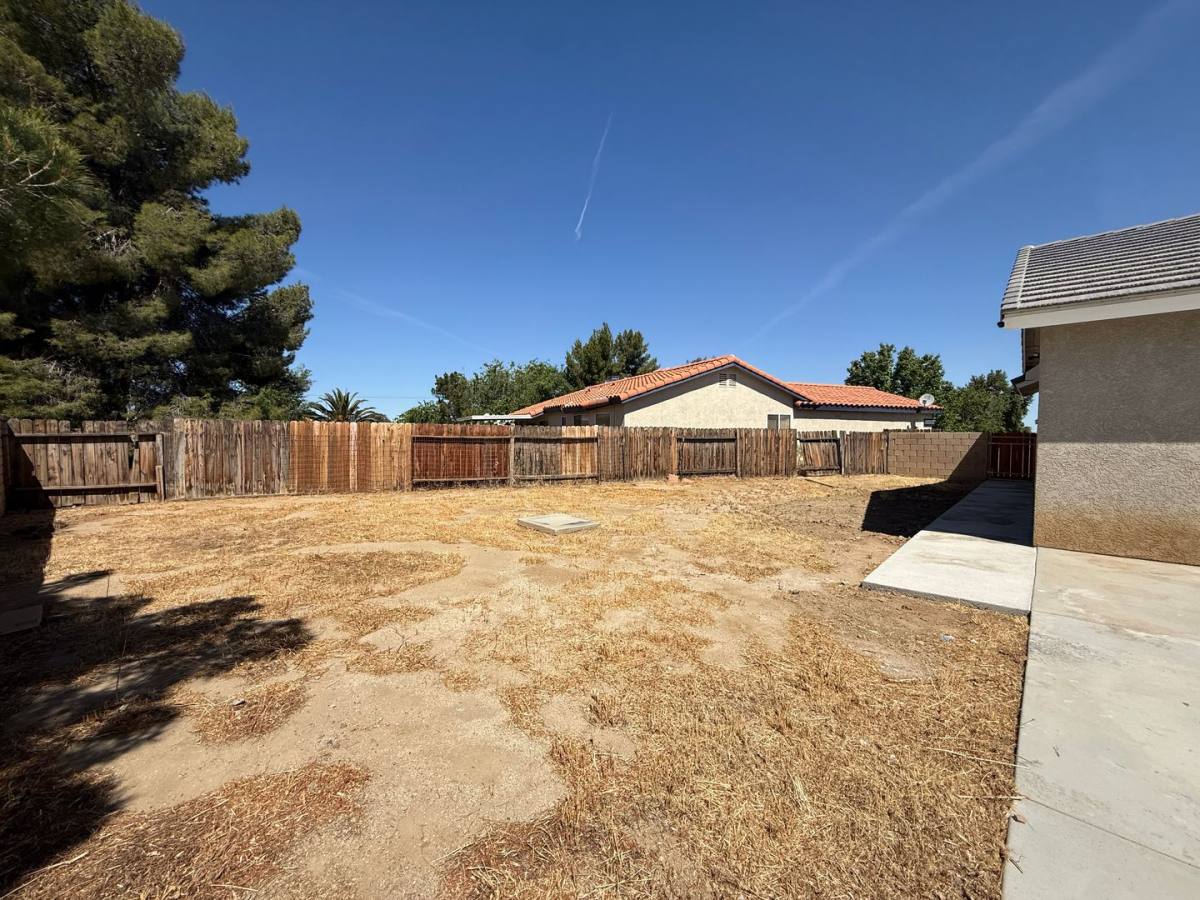 Apartment for rent at 1786 Linn Way, Lancaster, CA 93535