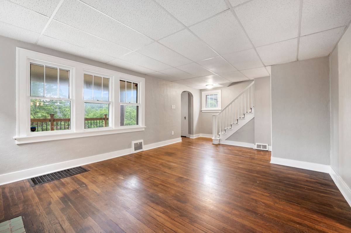 House for rent at 1962 McNary Blvd, Pittsburgh, PA 15221