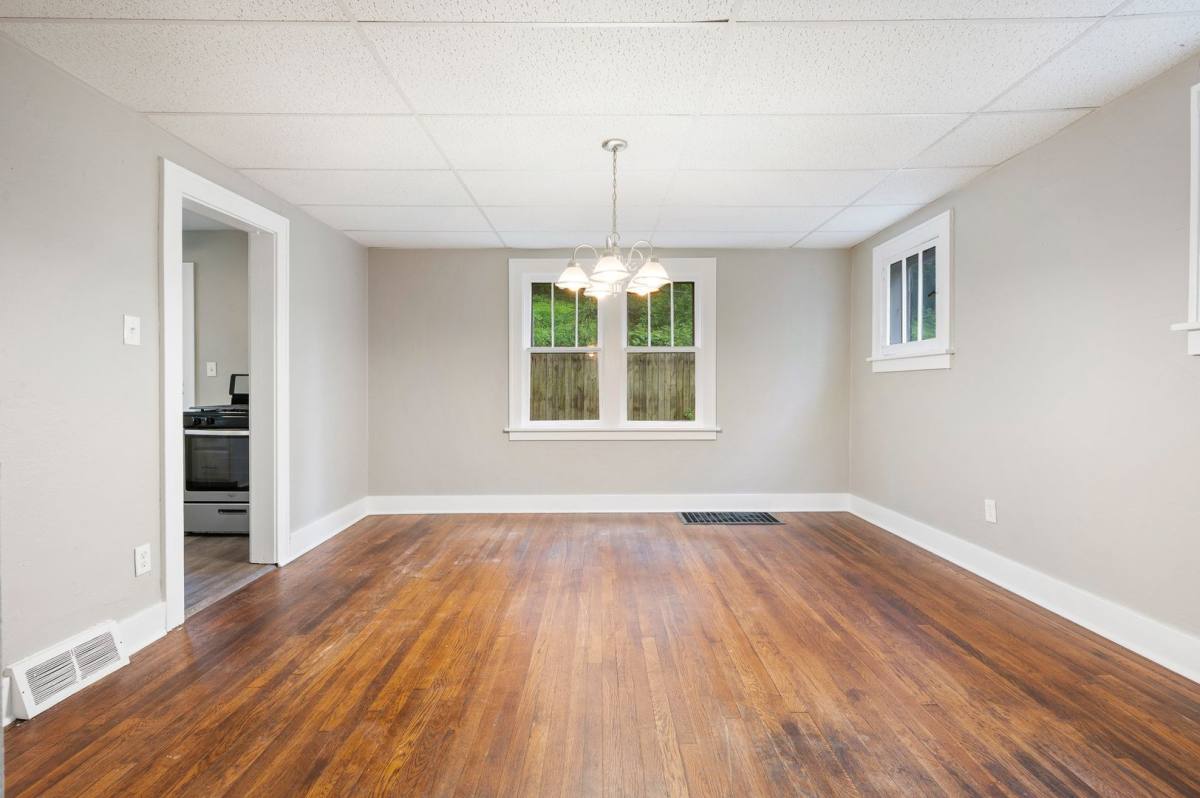House for rent at 1962 McNary Blvd, Pittsburgh, PA 15221