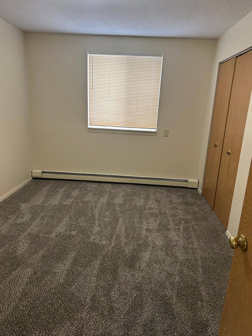 Apartment for rent at 210 5th Ave NE, Saint Cloud, MN 56304