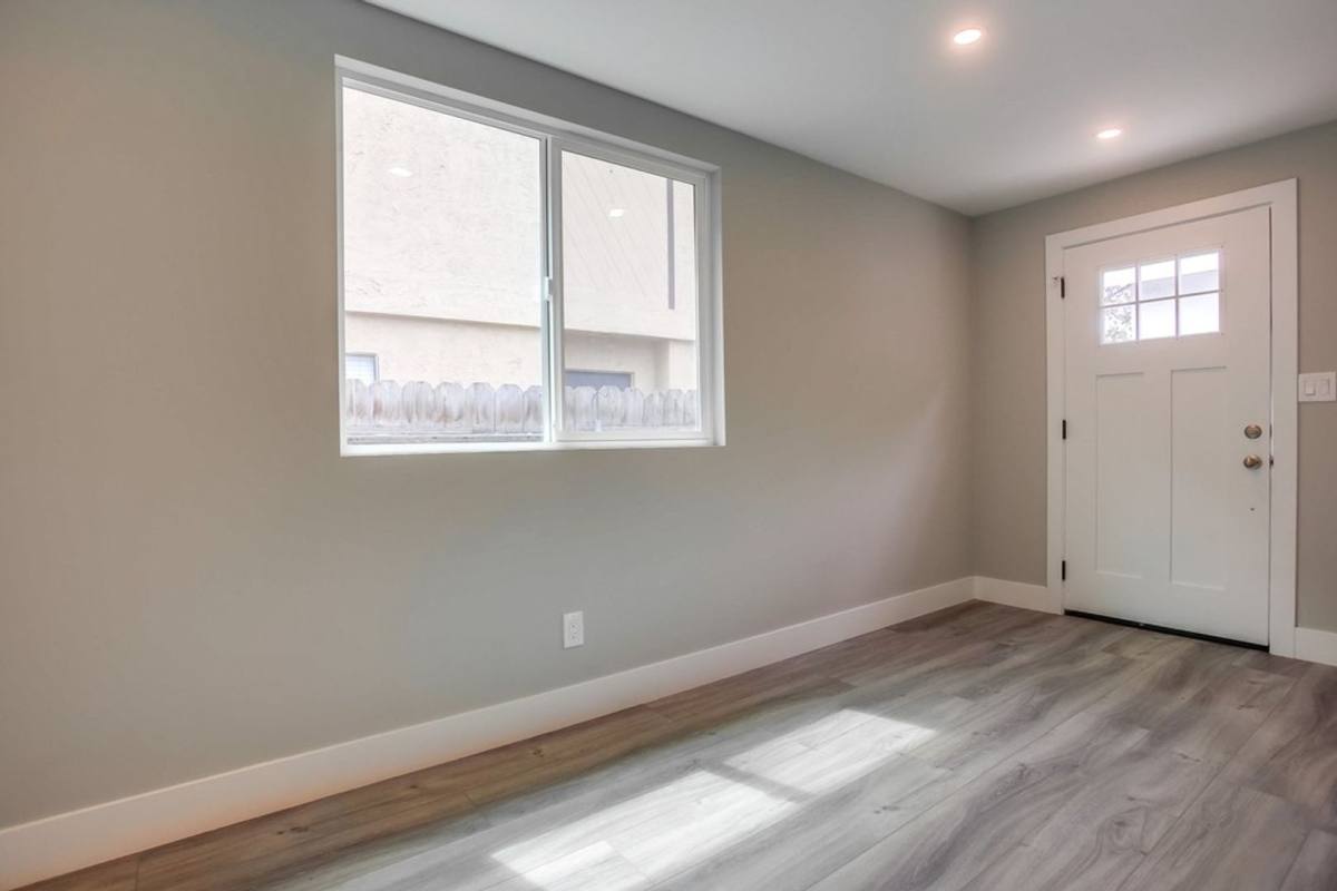 Apartment for rent at 3266 Eureka Place, Carlsbad, CA 92008