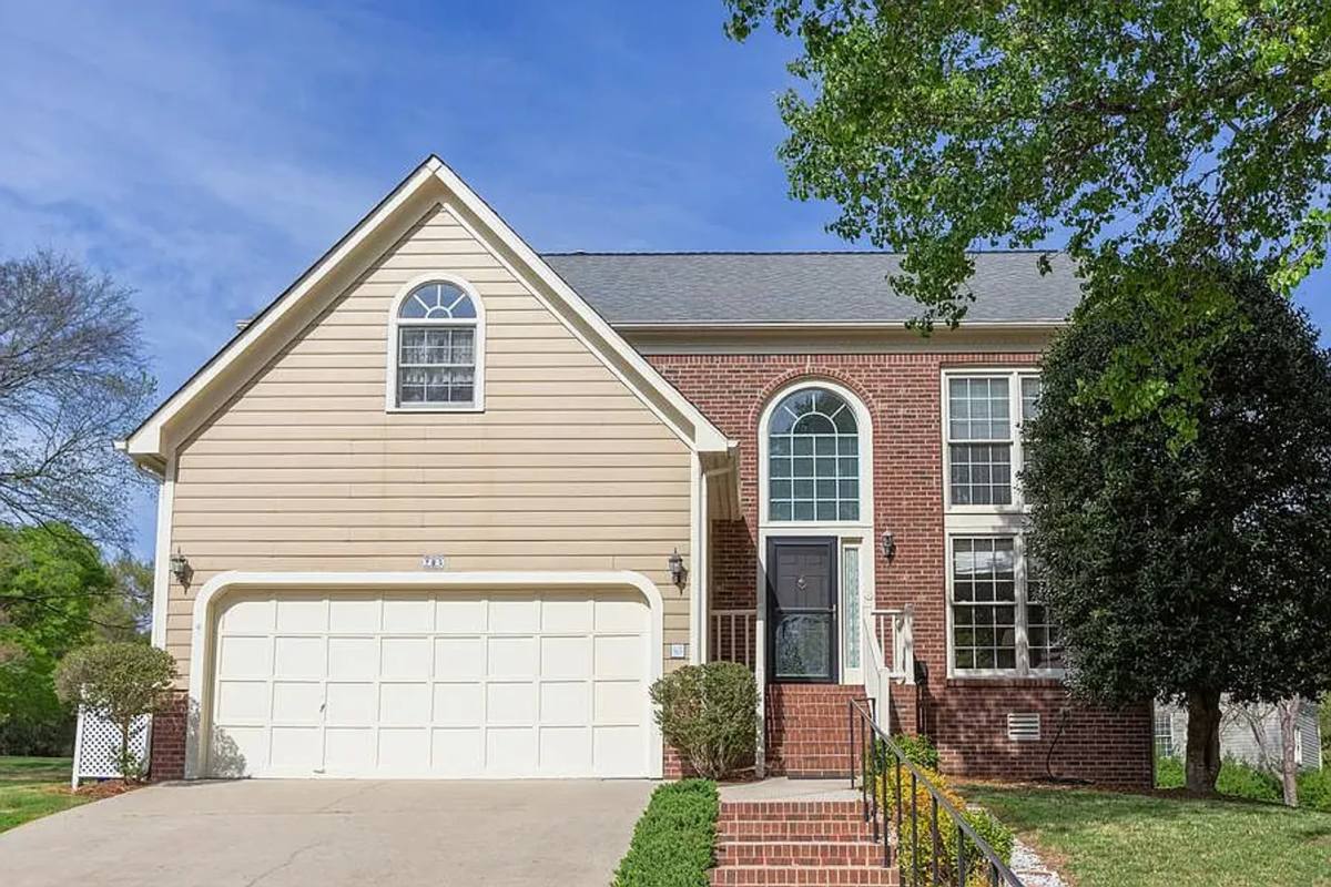 House for rent at 205 Windhover Dr, Chapel Hill, NC 27514