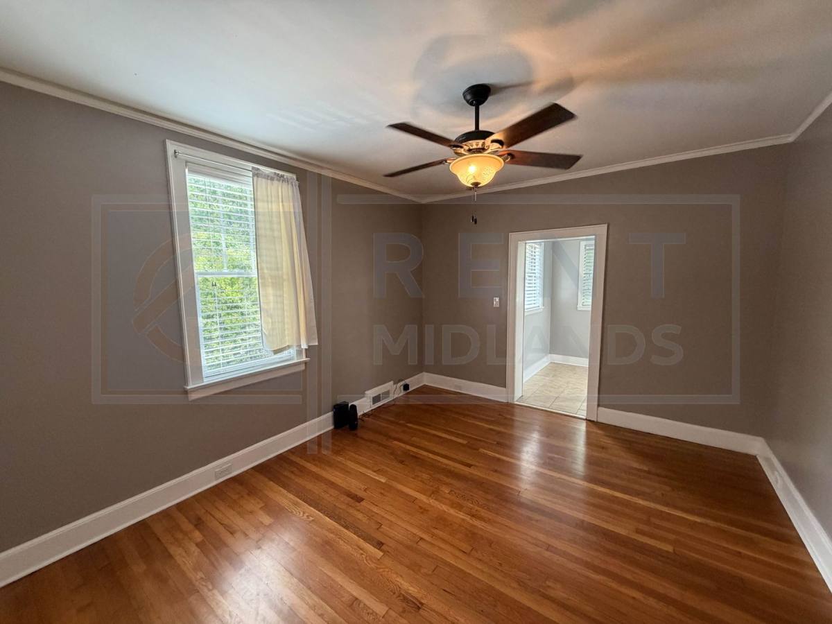 Apartment for rent at 3925 Rosewood Dr, Columbia, SC 29205