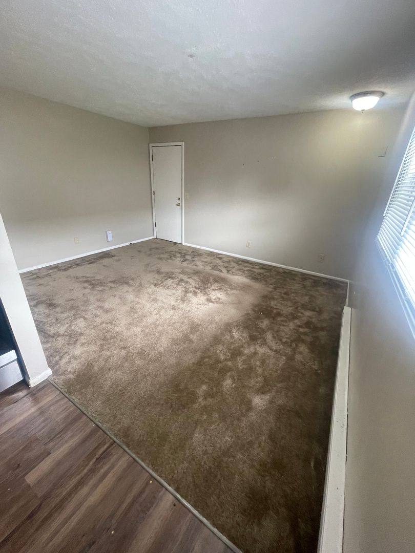 Apartment for rent at 2109 Todd Dr, Bloomington, IL 61704