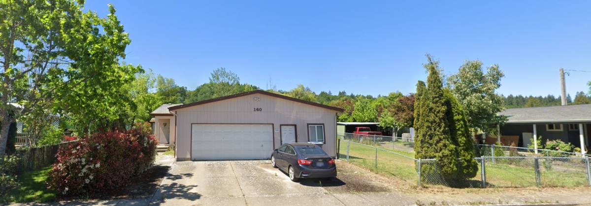 House for rent at 160 N 7th St, Monroe, OR 97456