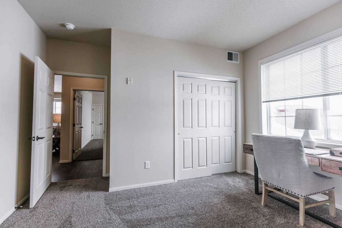 Apartment for rent at 4201 21st St SE, Mandan, ND 58554