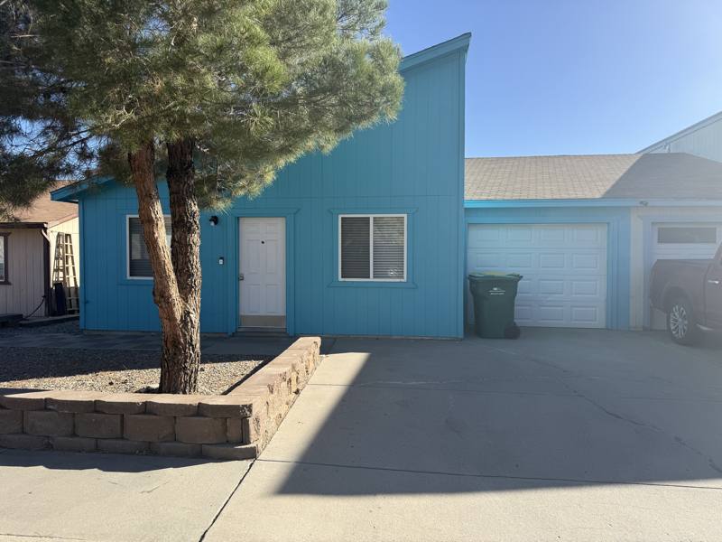 Townhouse for rent at 1621 E 21st, Farmington, NM 87401