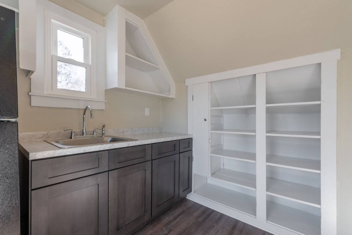 Apartment for rent at 610 W State St, Springfield, MO 65806