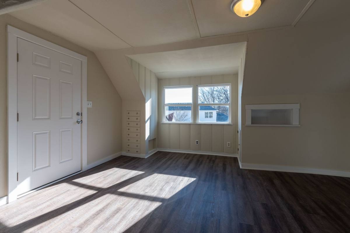 Apartment for rent at 610 W State St, Springfield, MO 65806