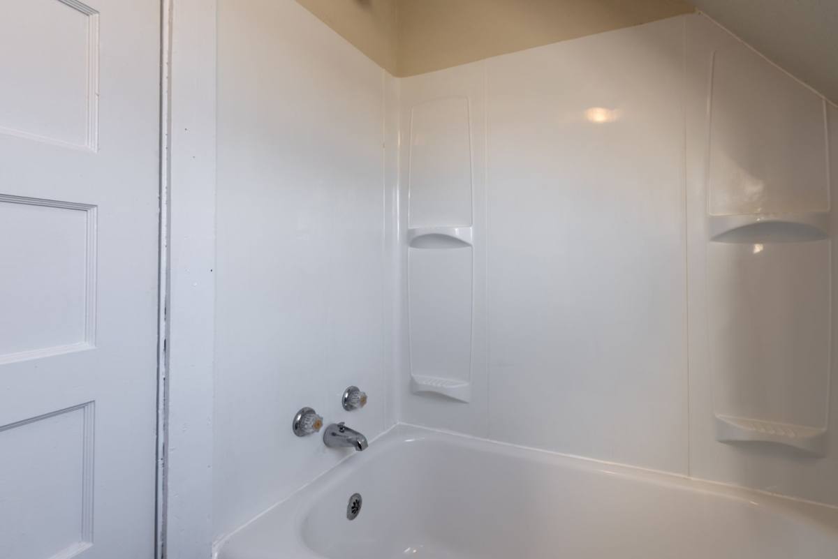 Apartment for rent at 610 W State St, Springfield, MO 65806