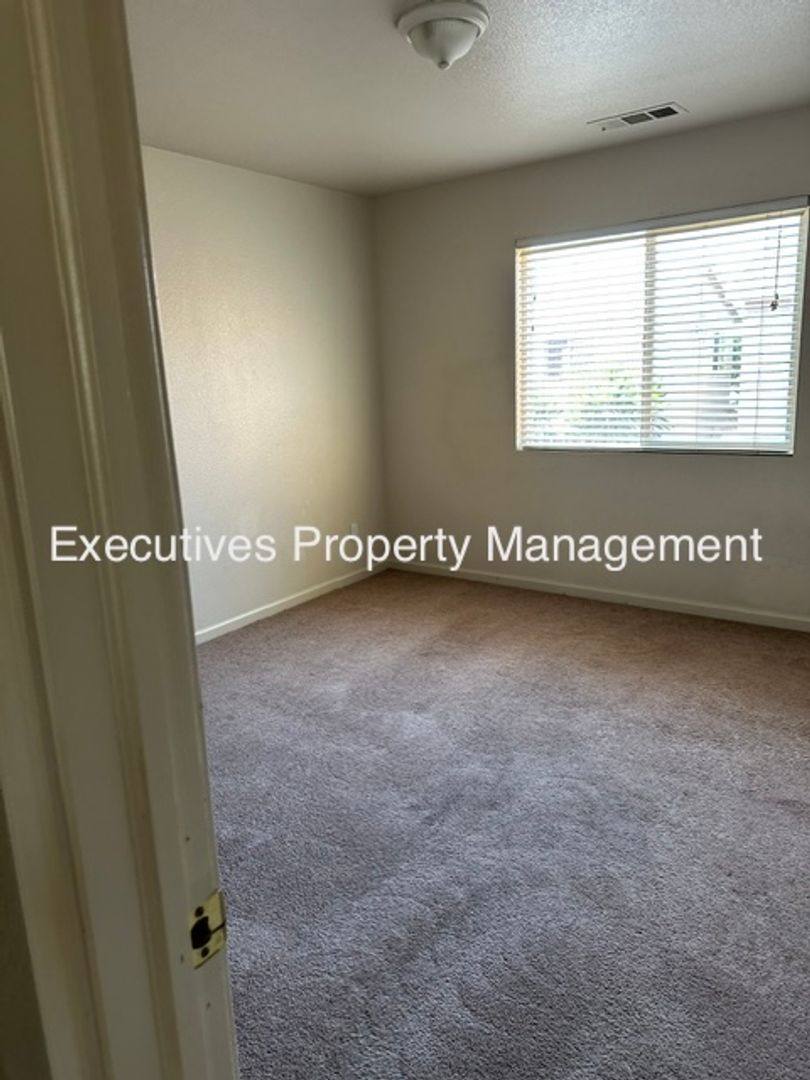 House for rent at 4375 Anderson Way, Merced, CA 95348