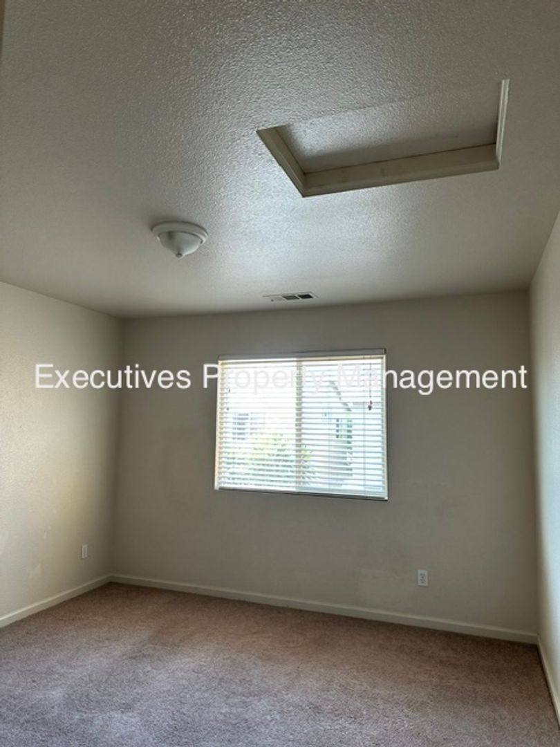 House for rent at 4375 Anderson Way, Merced, CA 95348