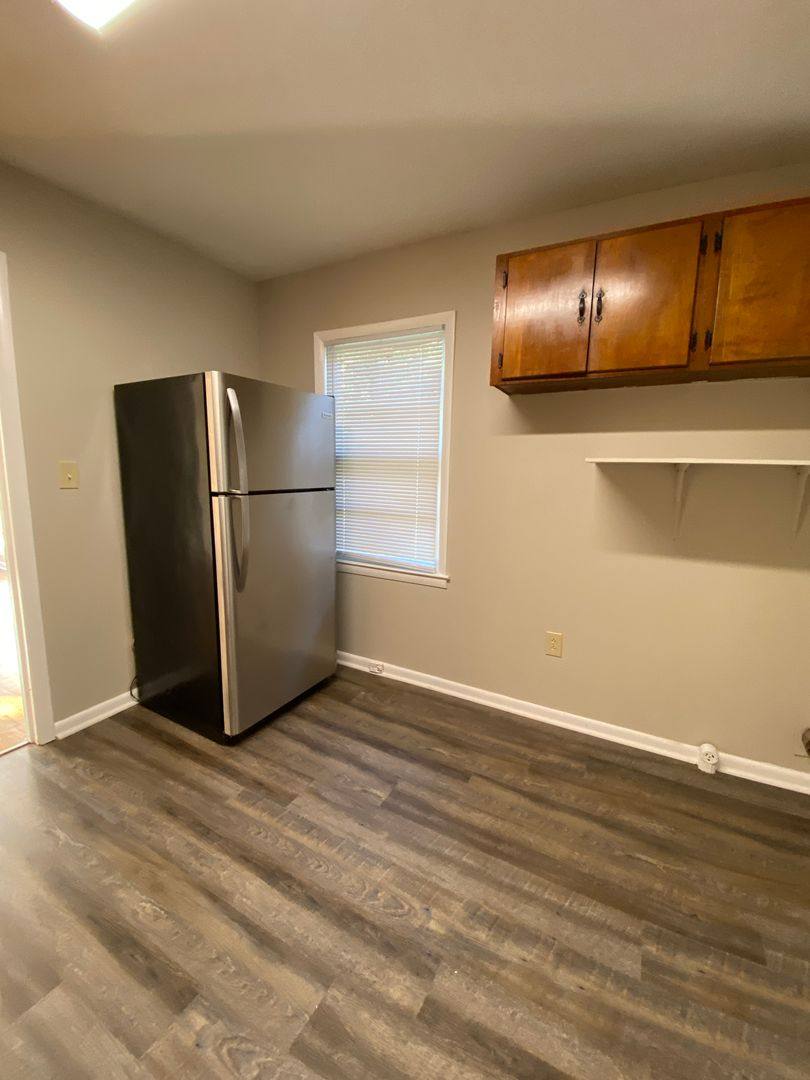Apartment for rent at 190 Midway Rd, Athens, GA 30605