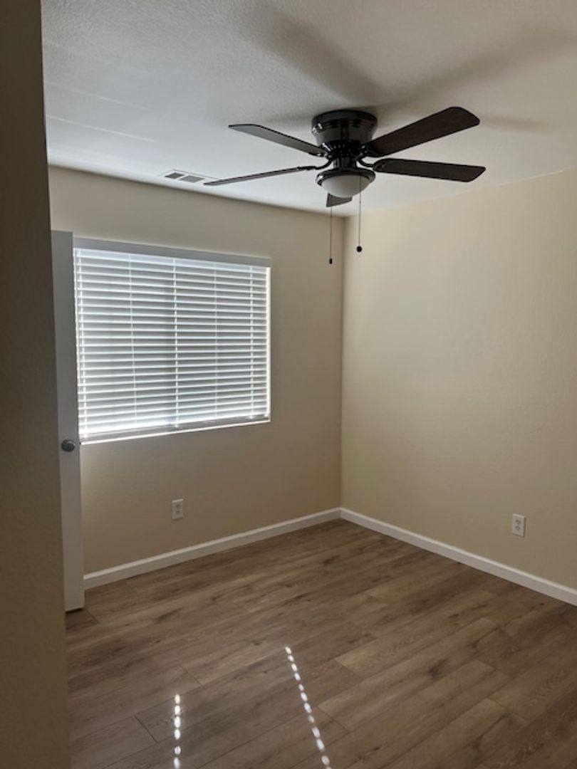 House for rent at 1480 Bentley Dr, Los Banos, CA 93635