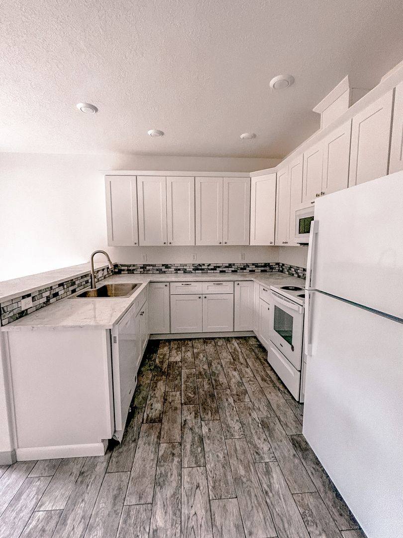 Apartment for rent at 88024 7th St, Veneta, OR 97487