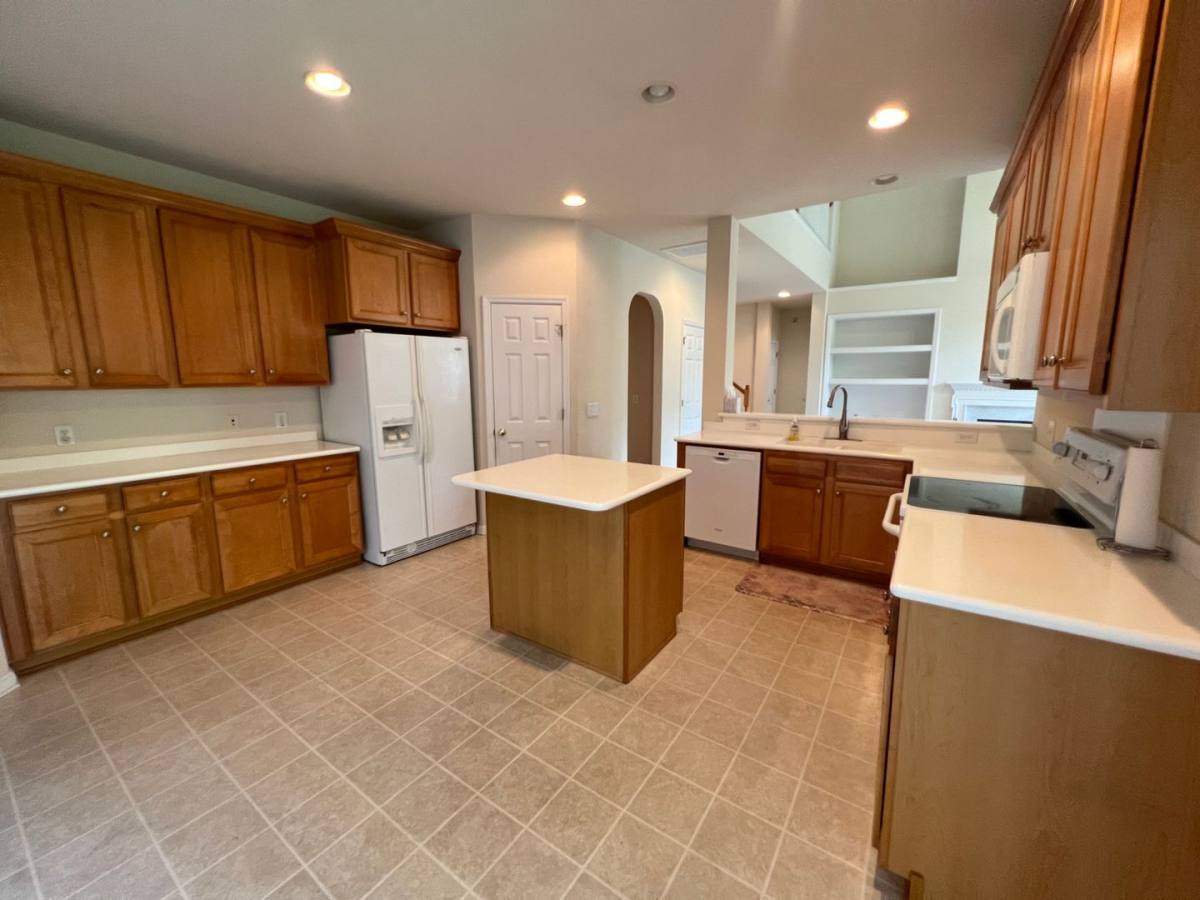 House for rent at 212 Summer Rain Court, Charleston, SC 29414