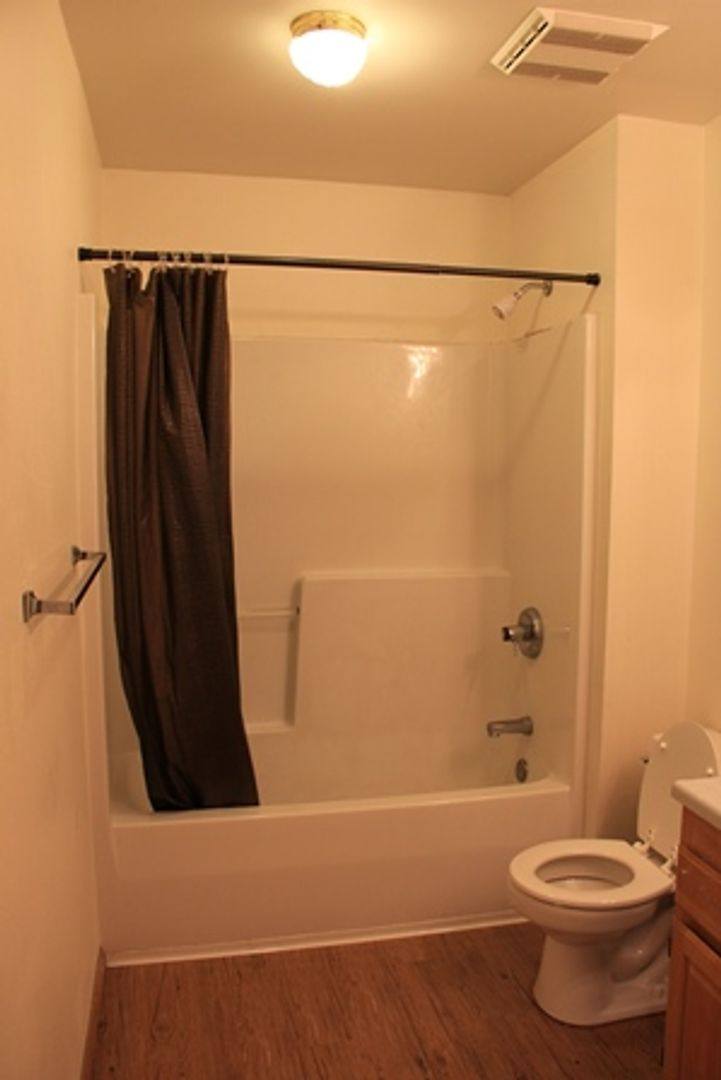 Apartment for rent at 151 Norman Ave, Coos Bay, OR 97420