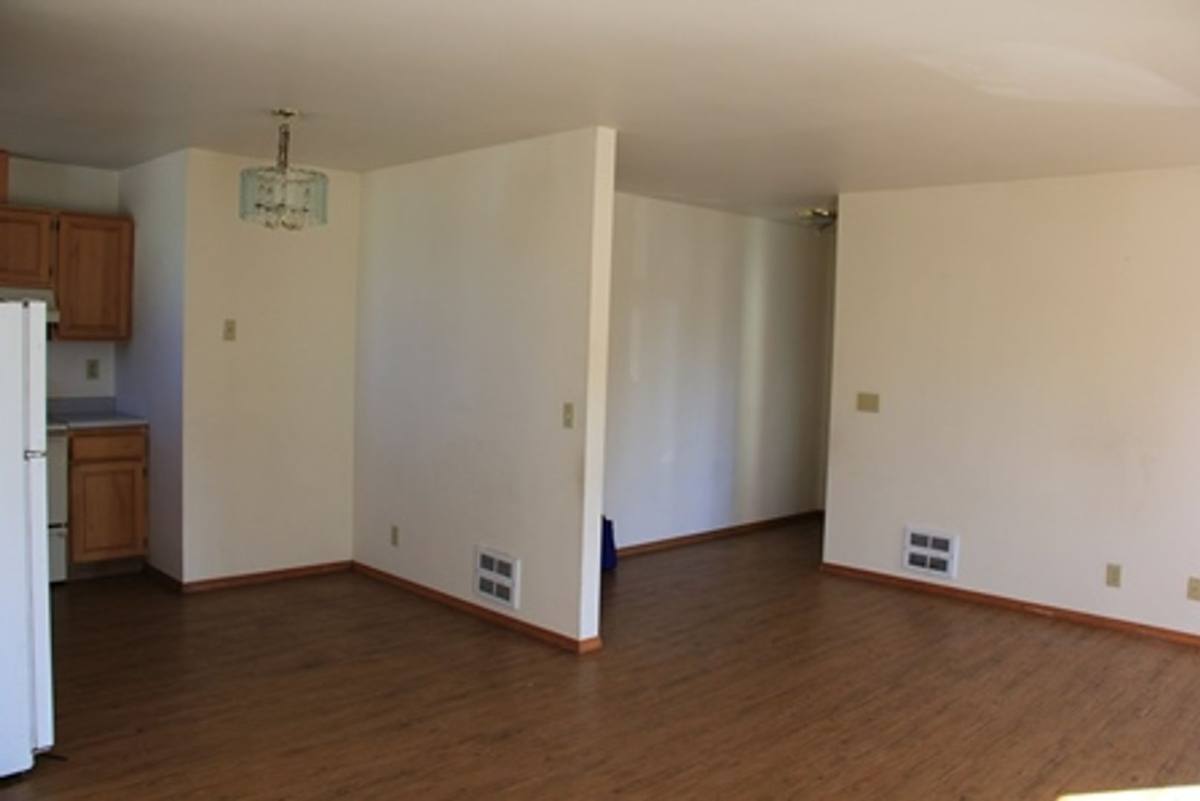 Apartment for rent at 151 Norman Ave, Coos Bay, OR 97420