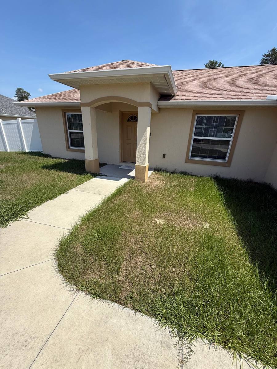 House for rent at 15761 SW 23rd Ave Rd, Ocala, FL 34473