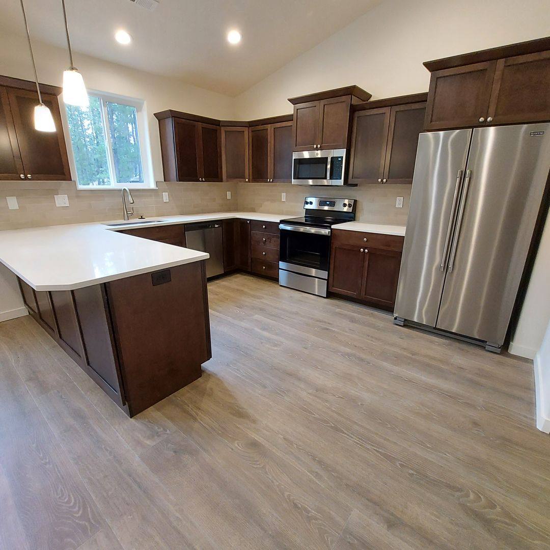 House for rent at 17026 Kasserman Dr, Bend, OR 97707
