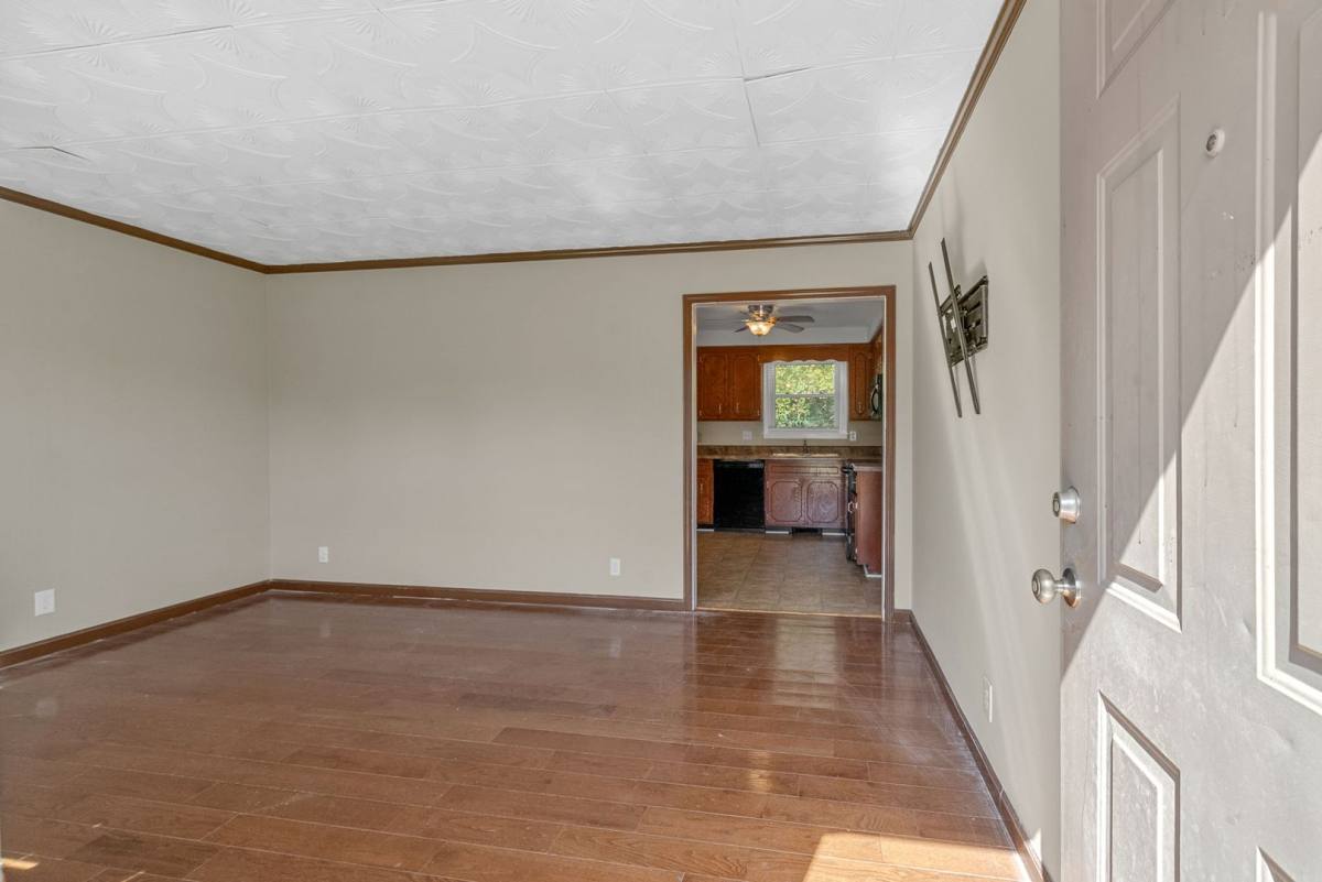 House for rent at 809 Pollard Rd, Clarksville, TN 37042