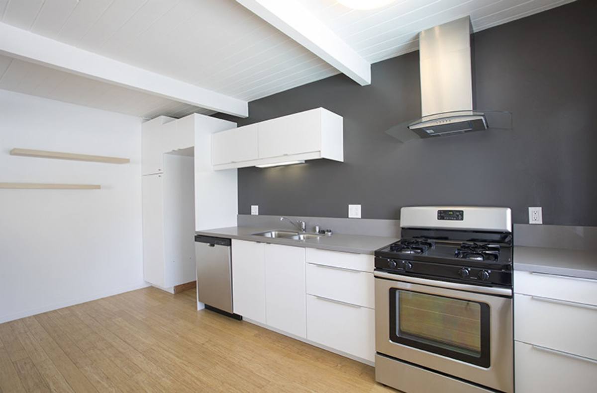 Apartment for rent at 249 S Ave, Los Angeles, CA 90042