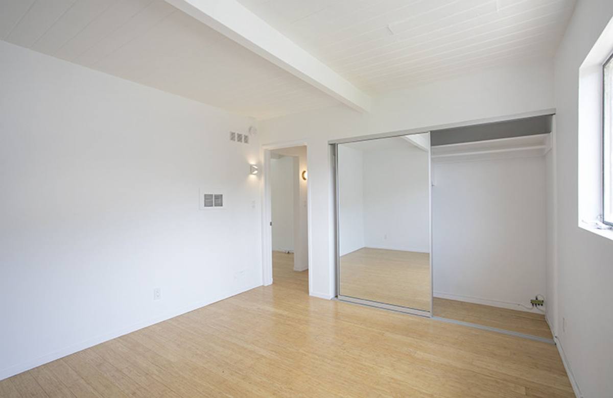 Apartment for rent at 249 S Ave, Los Angeles, CA 90042