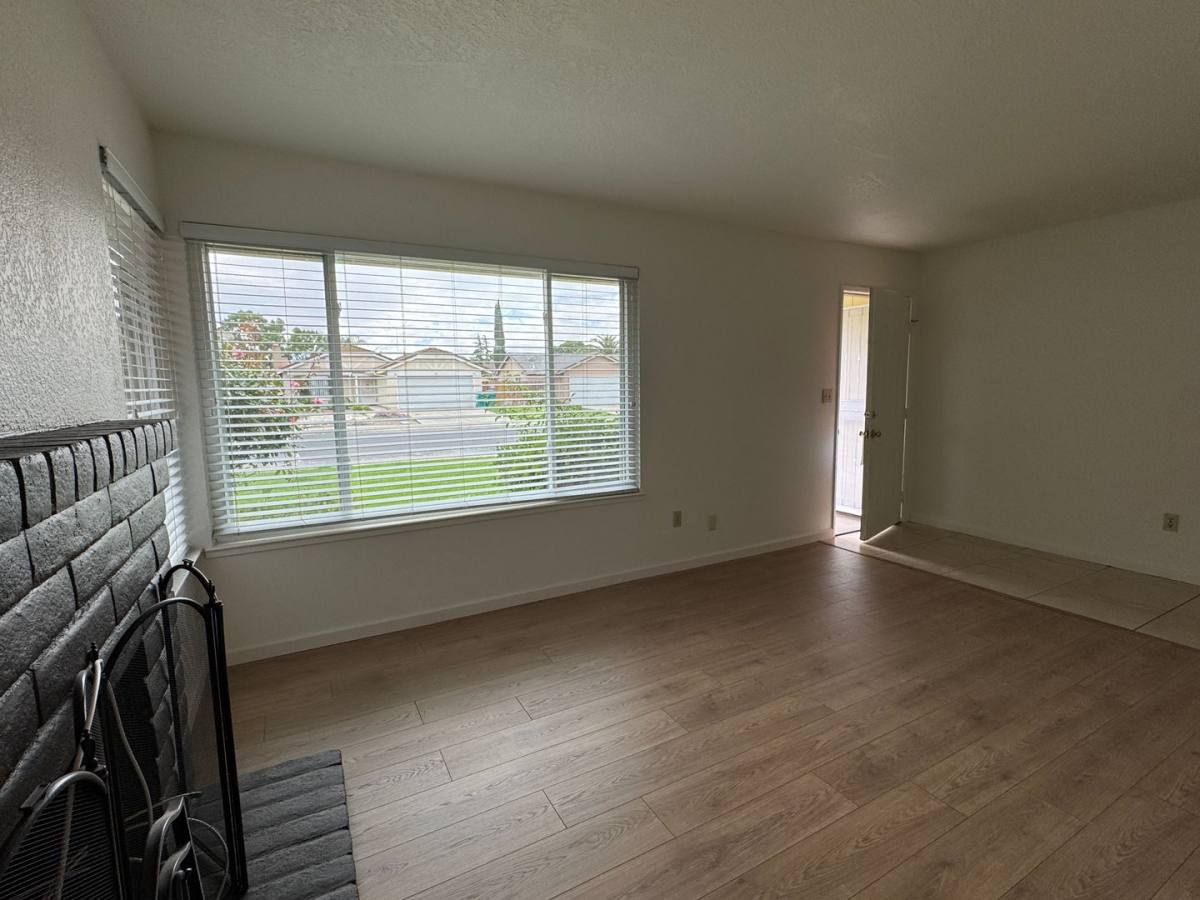 House for rent at 2047 Deauville Dr, Stockton, CA 95210