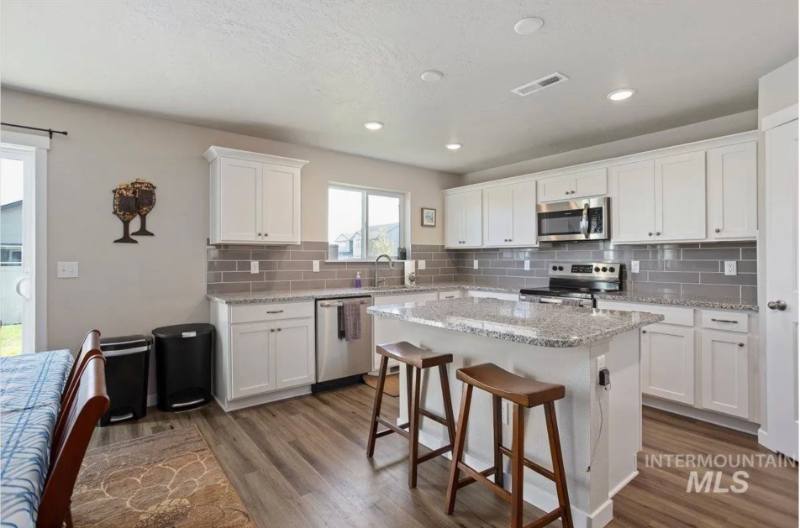 House for rent at 765 SW Huebert St, Mountain Home, ID 83647