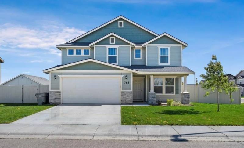 House for rent at 765 SW Huebert St, Mountain Home, ID 83647