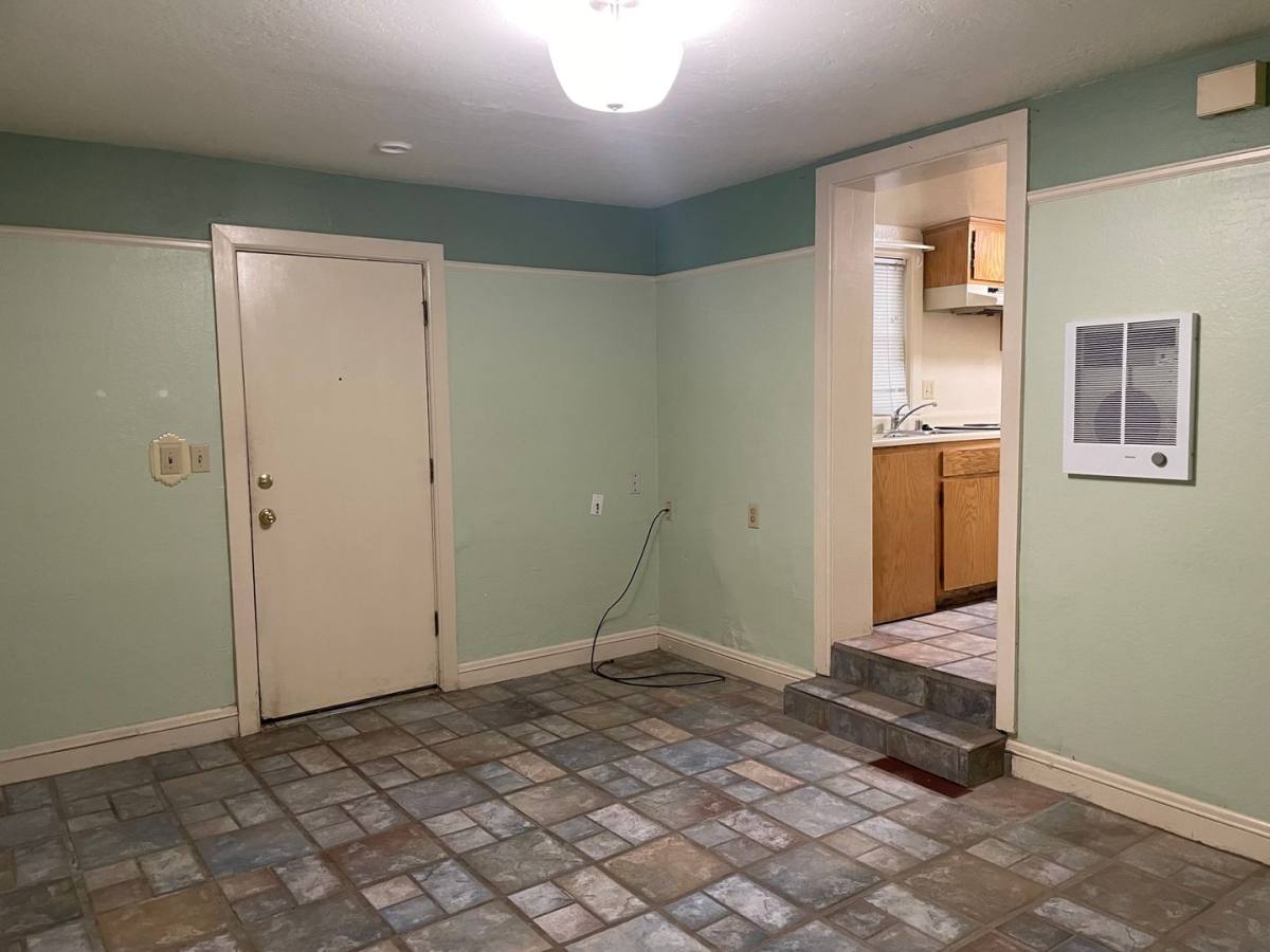 Apartment for rent at 1301 G St, Sacramento, CA 95814