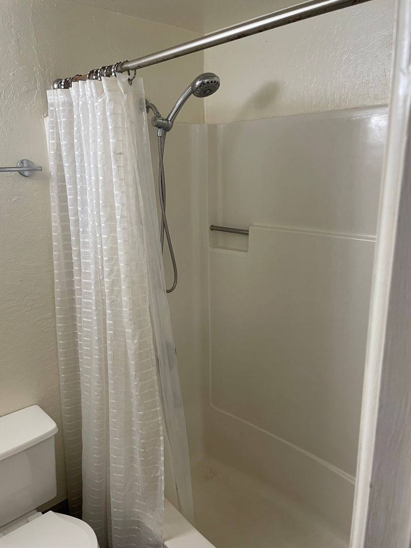 Apartment for rent at 1301 G St, Sacramento, CA 95814