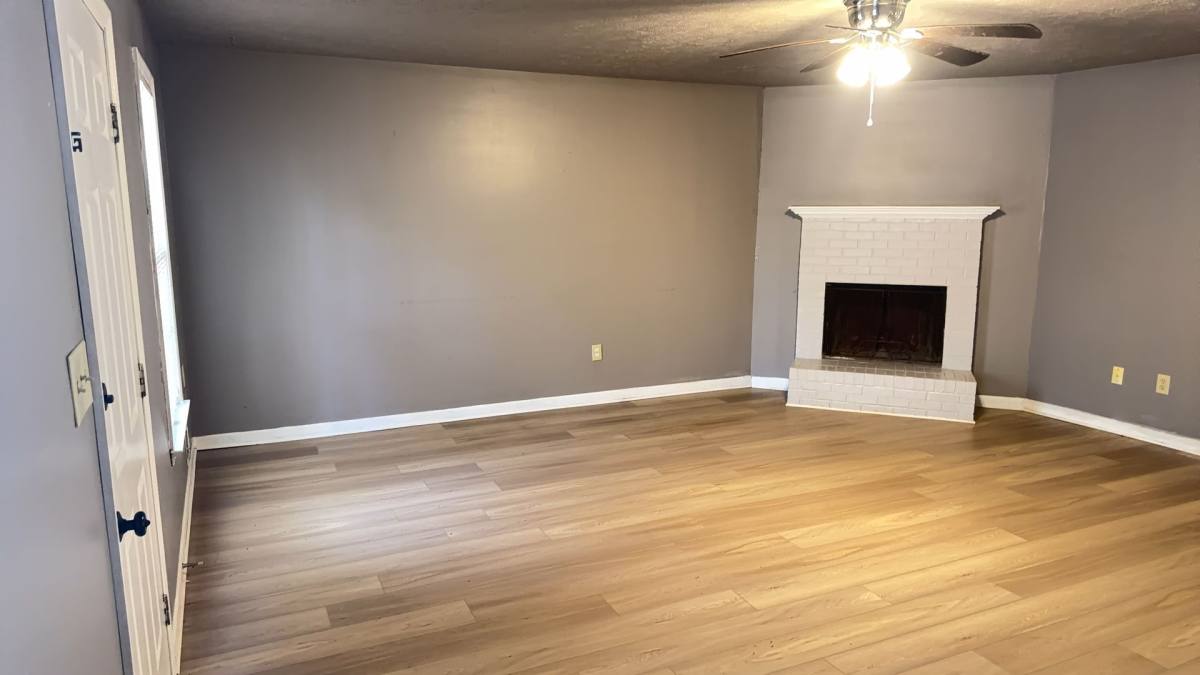 Townhouse for rent at 125 Highland Park Dr, Athens, GA 30605
