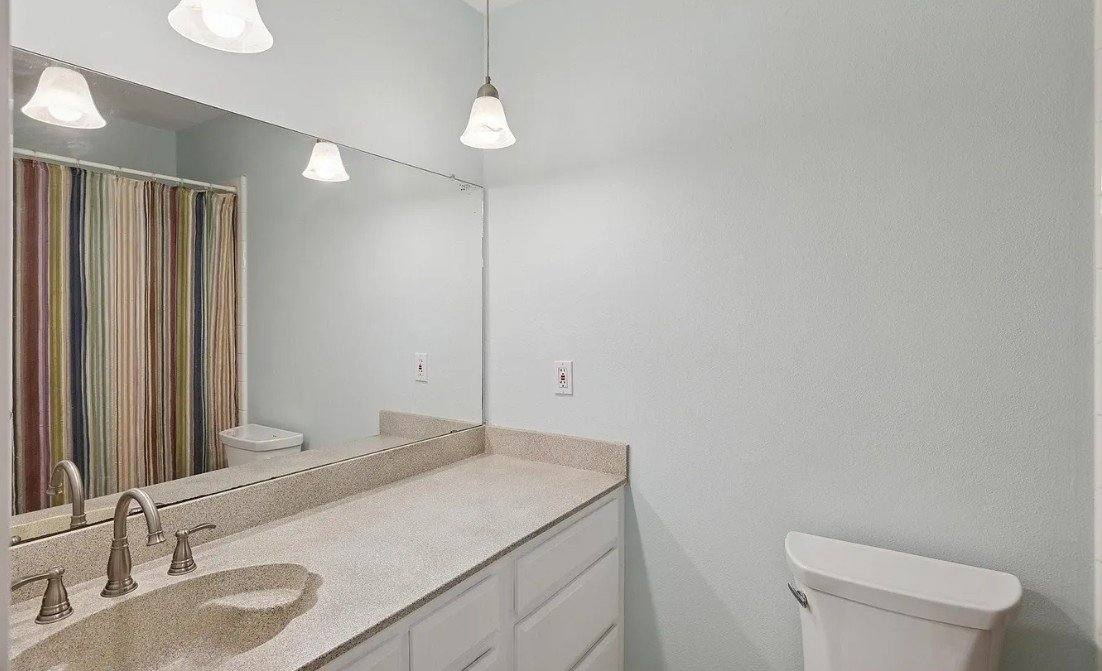 House for rent at 226 Hillcrest Dr, Sanger, TX 76266