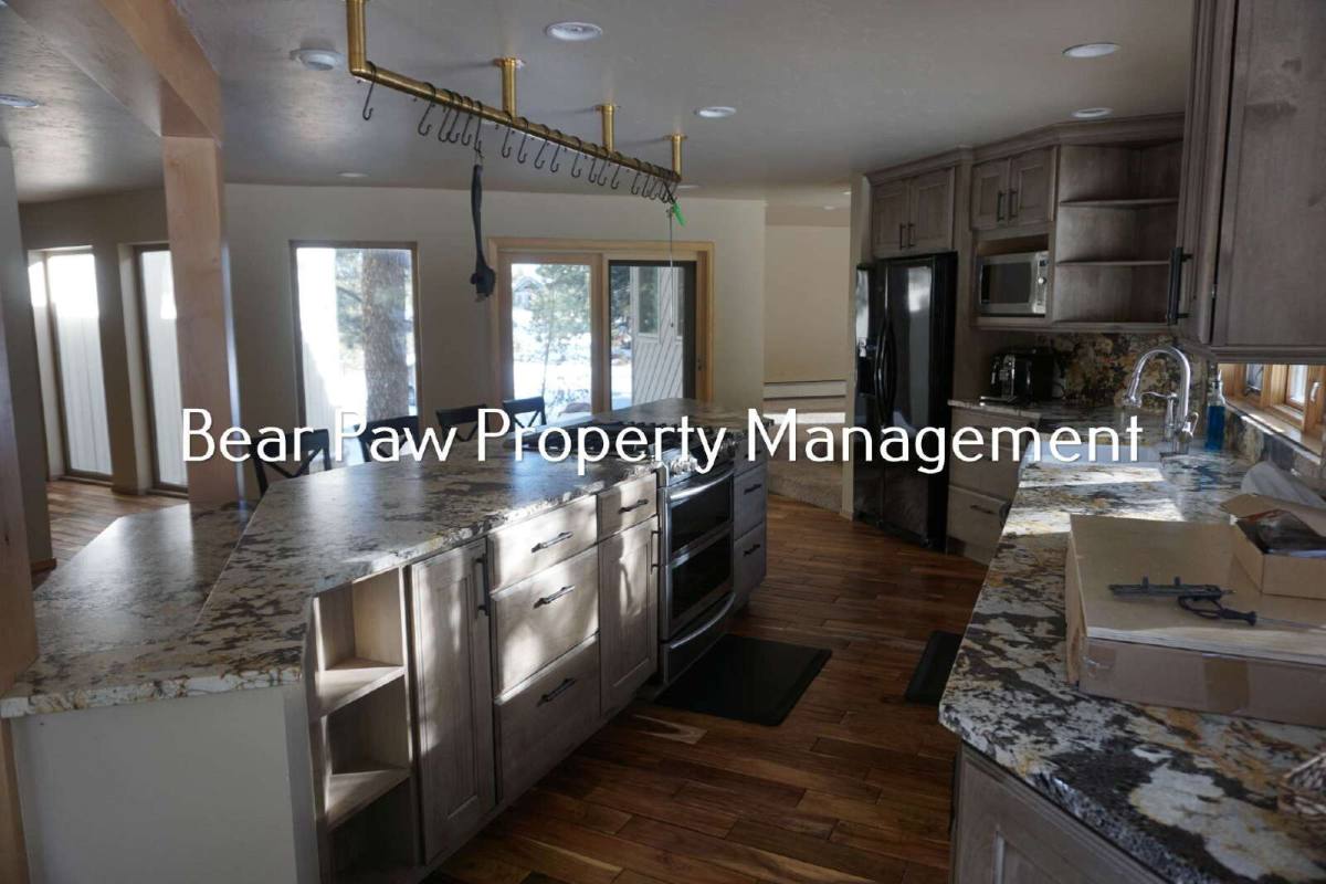 House for rent at 1617 Shooting Star Dr, Golden, CO 80401