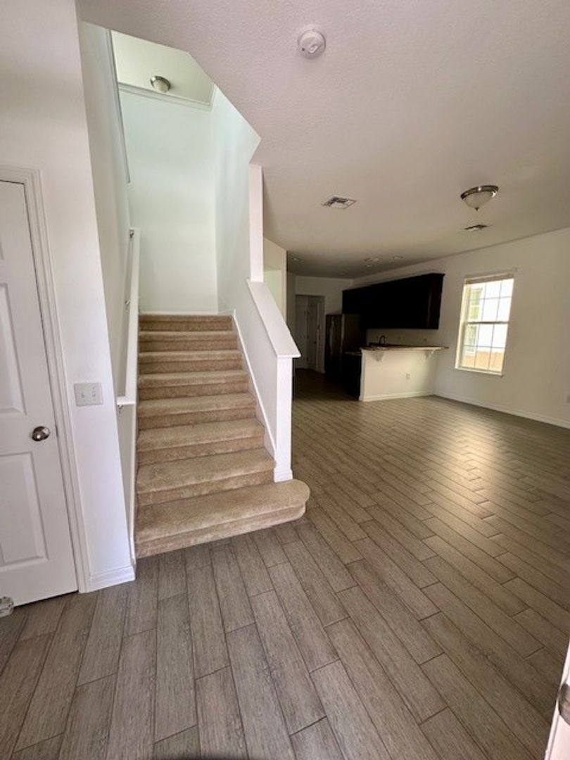 House for rent at 8642 Powder Ridge Trail, Windermere, FL 34786