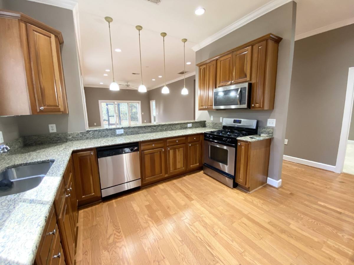 Townhouse for rent at 33 Augustine Rd, Bluffton, SC 29910