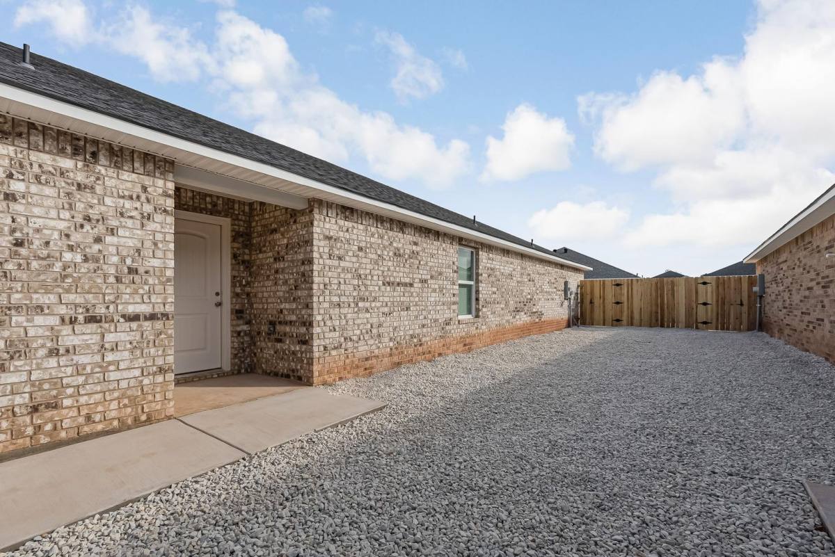 Townhouse for rent at 2651 Baron Ave, Abilene, TX 79606