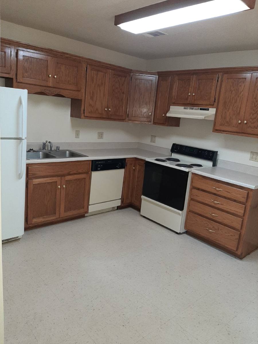 Apartment for rent at 923 W Oak #1, Jonesboro, AR 72401