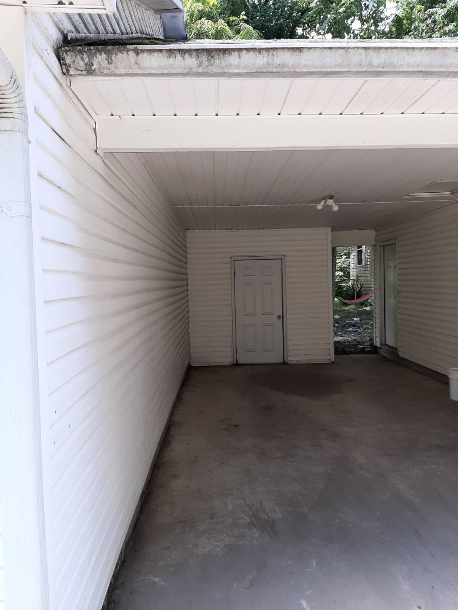 Apartment for rent at 923 W Oak #1, Jonesboro, AR 72401