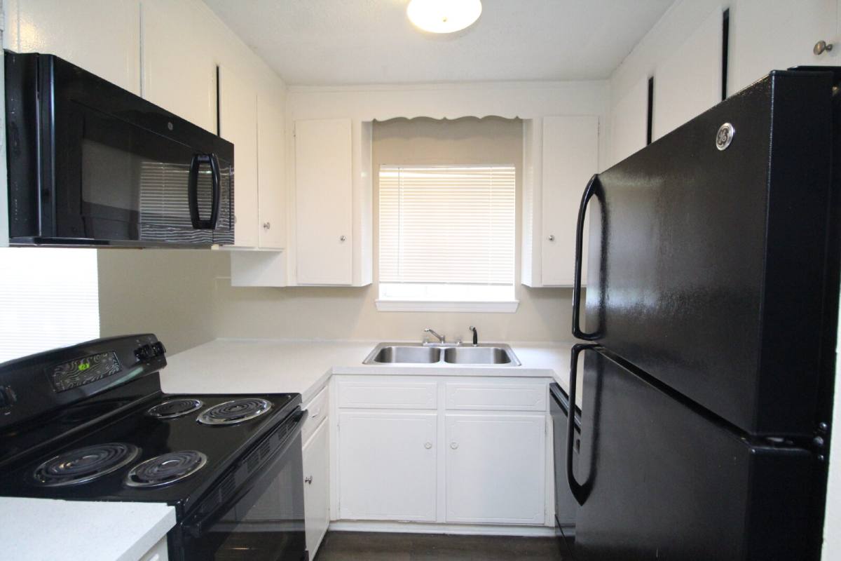 Apartment for rent at 10151 Guidy Lane #G7, Pensacola, FL 32514