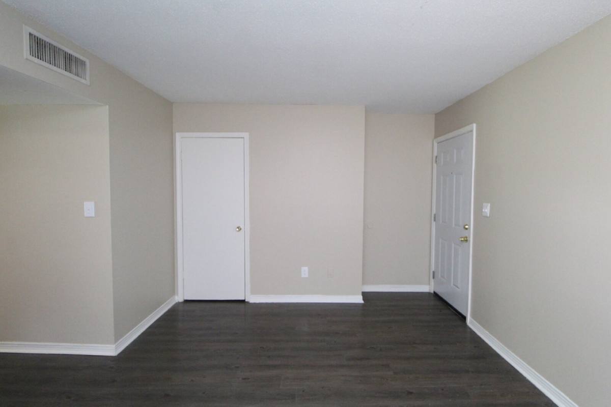 Apartment for rent at 10151 Guidy Lane #G7, Pensacola, FL 32514