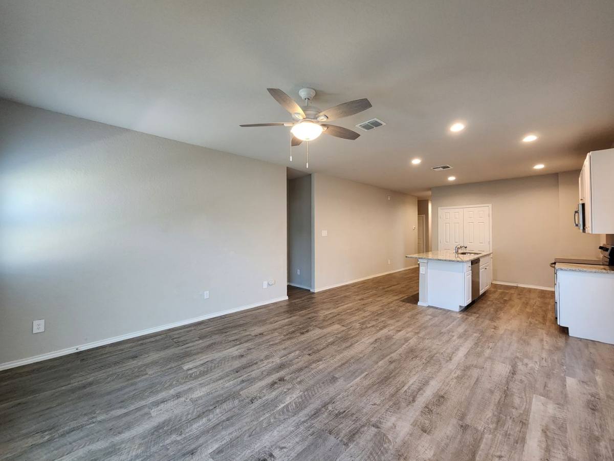 House for rent at 621 Jennifer Cove, New Braunfels, TX 78130