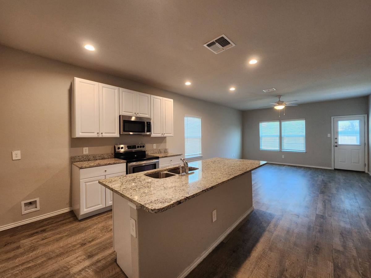 House for rent at 621 Jennifer Cove, New Braunfels, TX 78130
