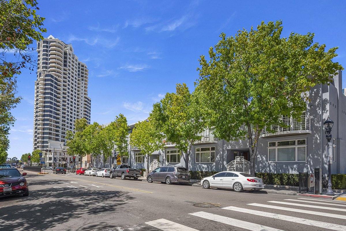 Townhouse for rent at 706 Kettner Blvd, San Diego, CA 92101