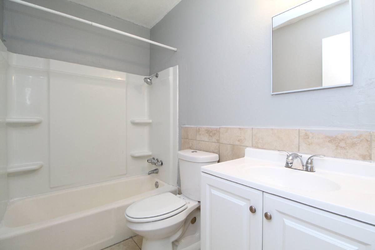 Apartment for rent at 6618 Applegate St, Milton, FL 32570
